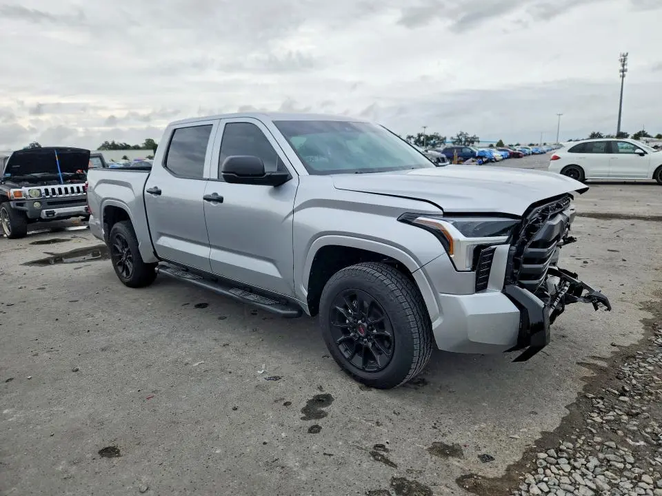 2026 TOYOTA TUNDRA SR  