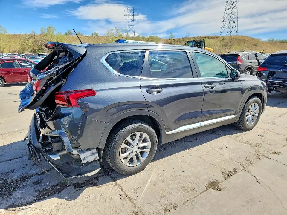 2020 HYUNDAI SANTA FE SE  