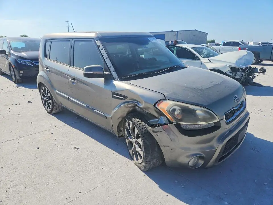 2012 KIA SOUL !  