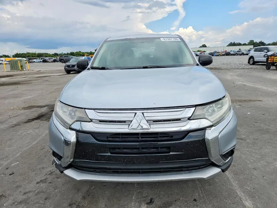 2017 MITSUBISHI OUTLANDER ES  