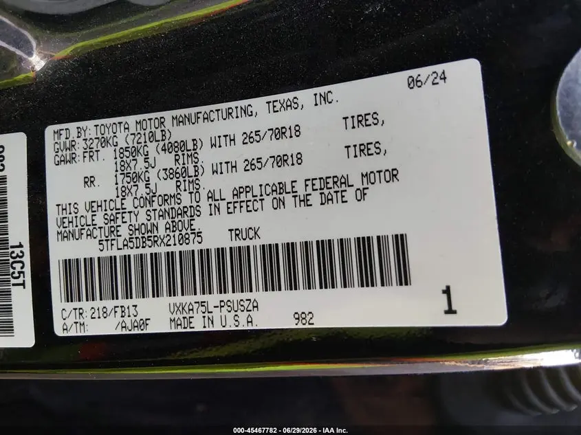 2024 TOYOTA TUNDRA SR5