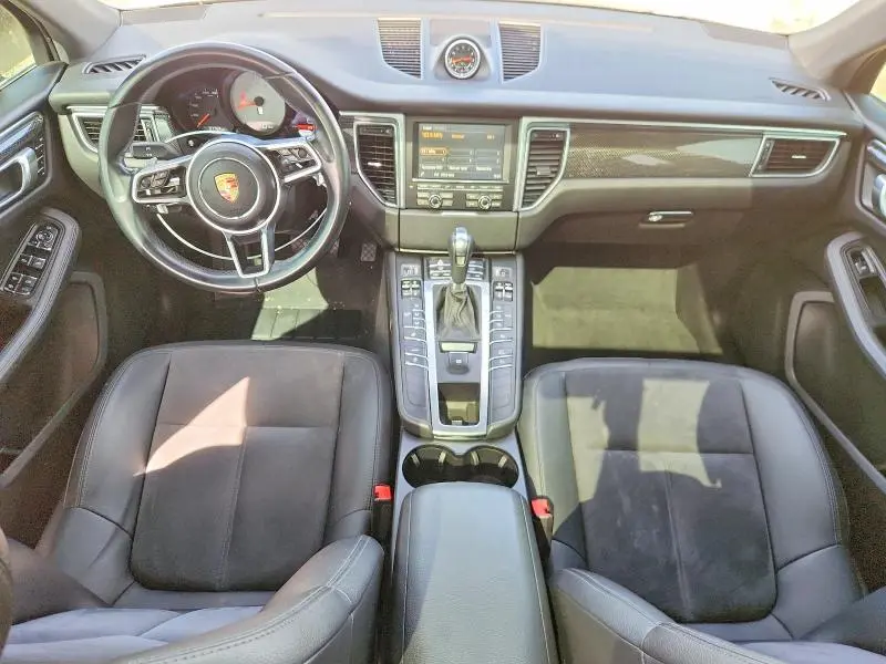 2015 PORSCHE MACAN S  