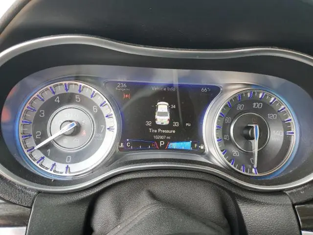 2015 CHRYSLER 300 LIMITED  