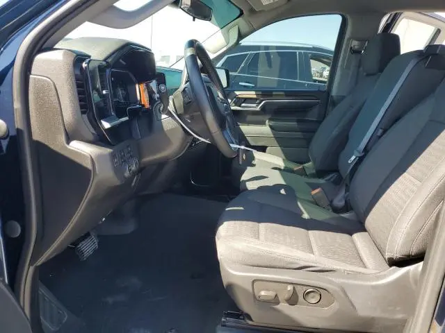 2023 CHEVROLET SILVERADO K1500 LT  