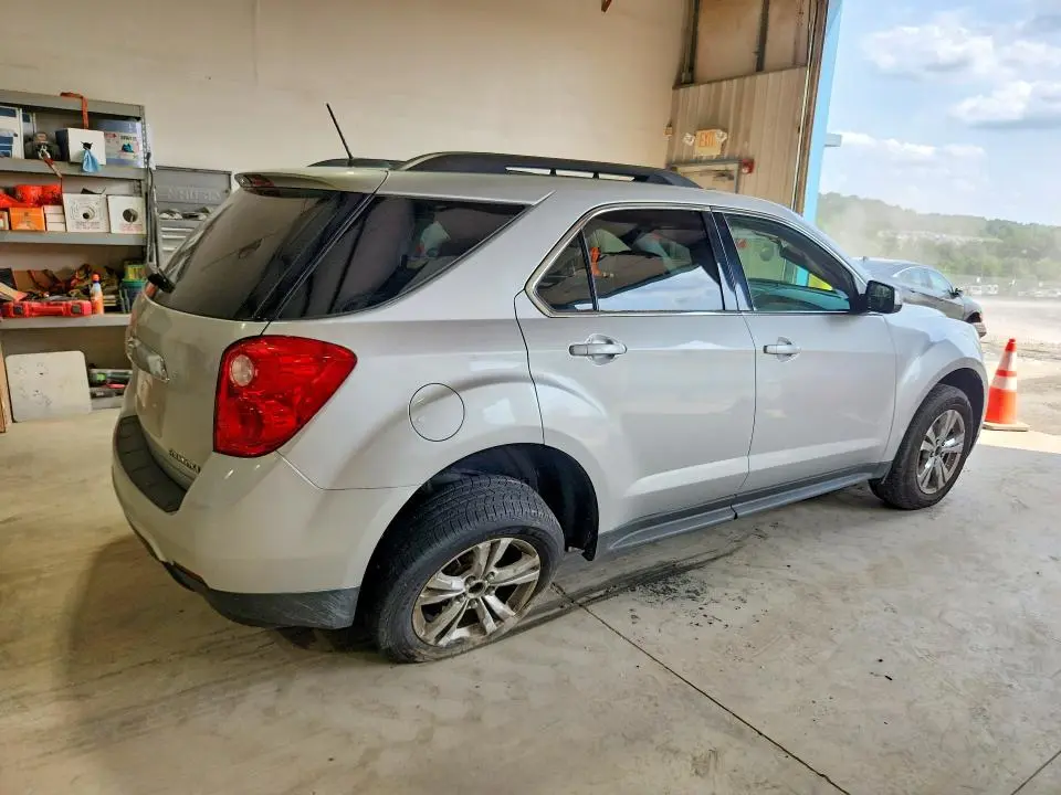 2015 CHEVROLET EQUINOX LT  