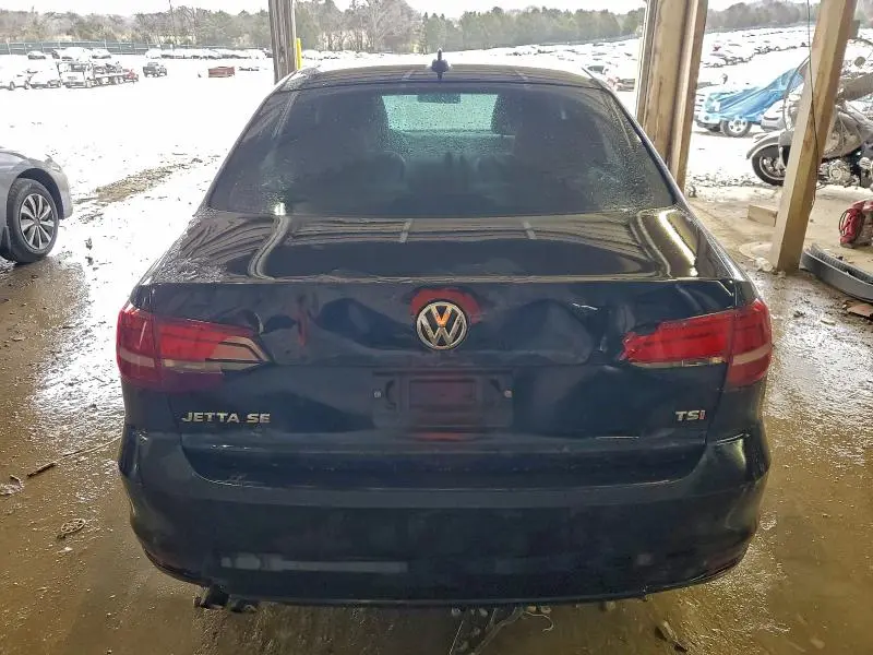 2017 VOLKSWAGEN JETTA SE  