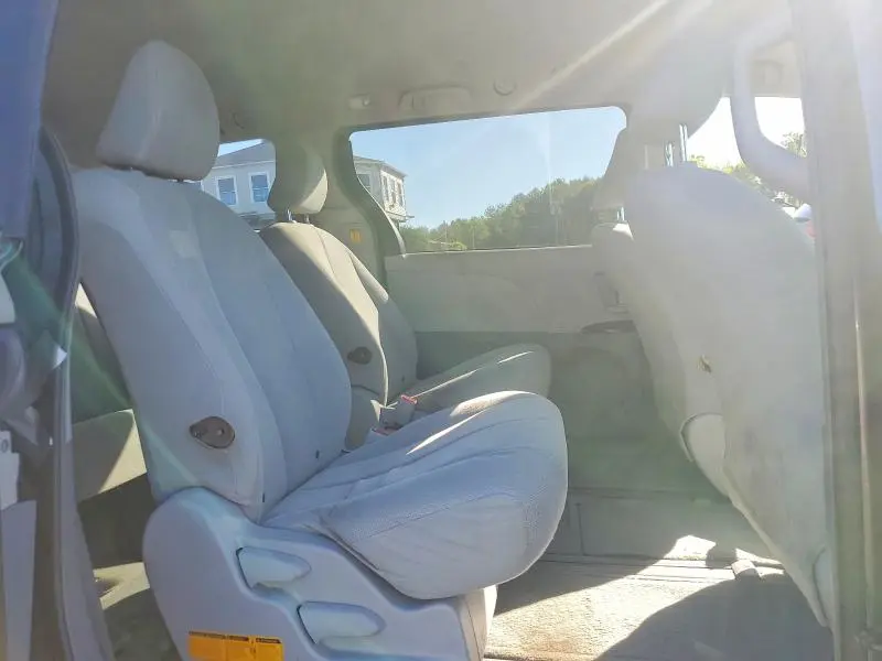2012 TOYOTA SIENNA BASE 7-PASSENGER  