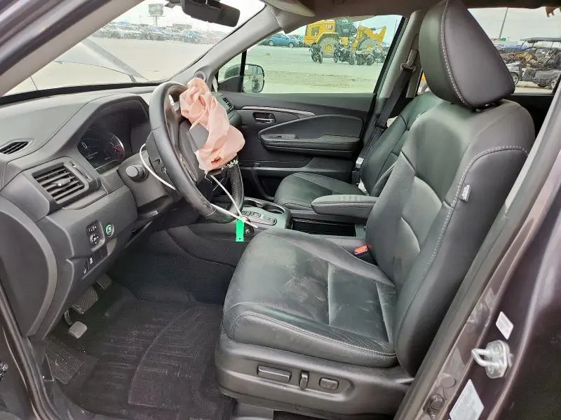 2021 HONDA PILOT SE  