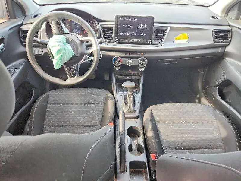 2021 KIA RIO LX  