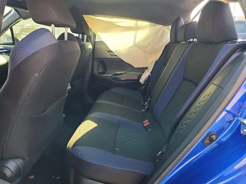 2020 TOYOTA C-HR XLE  