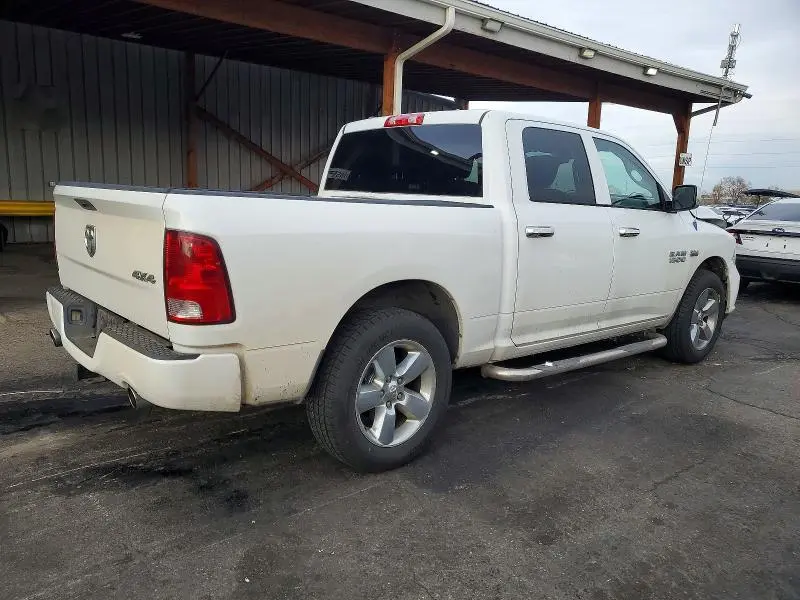 2013 RAM 1500 ST  