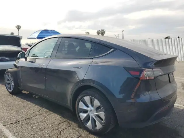 2024 TESLA MODEL Y 