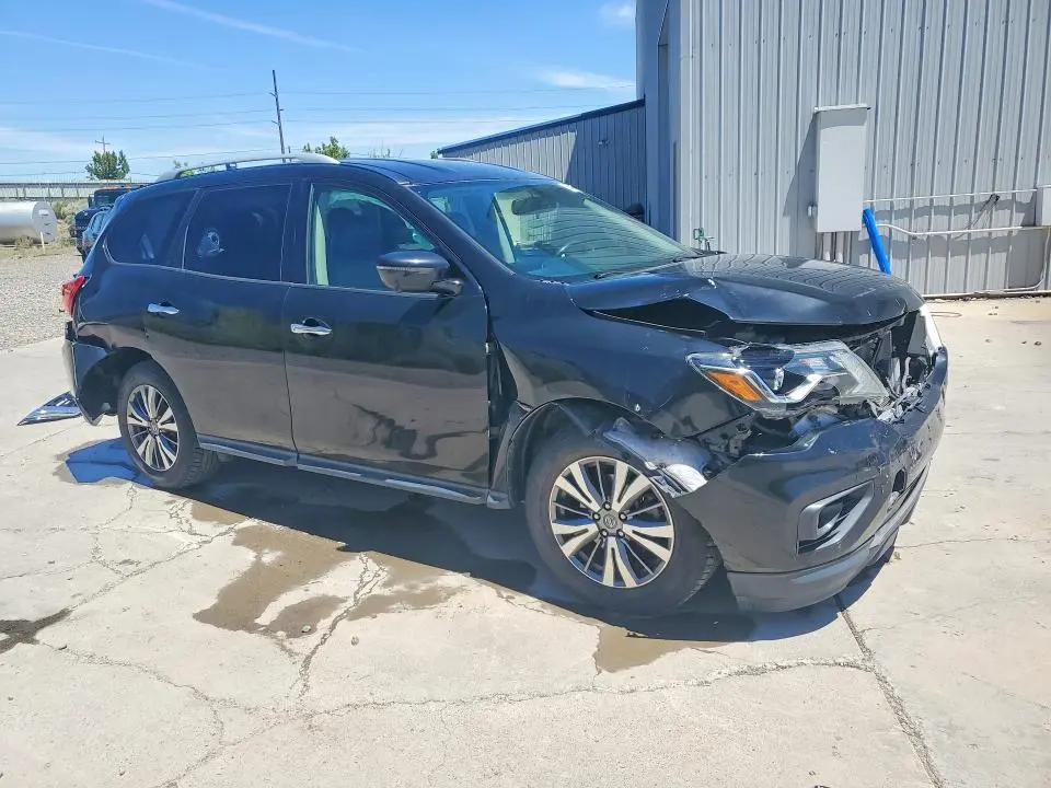 2019 NISSAN PATHFINDER SL  