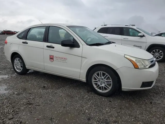 2010 FORD FOCUS SE  