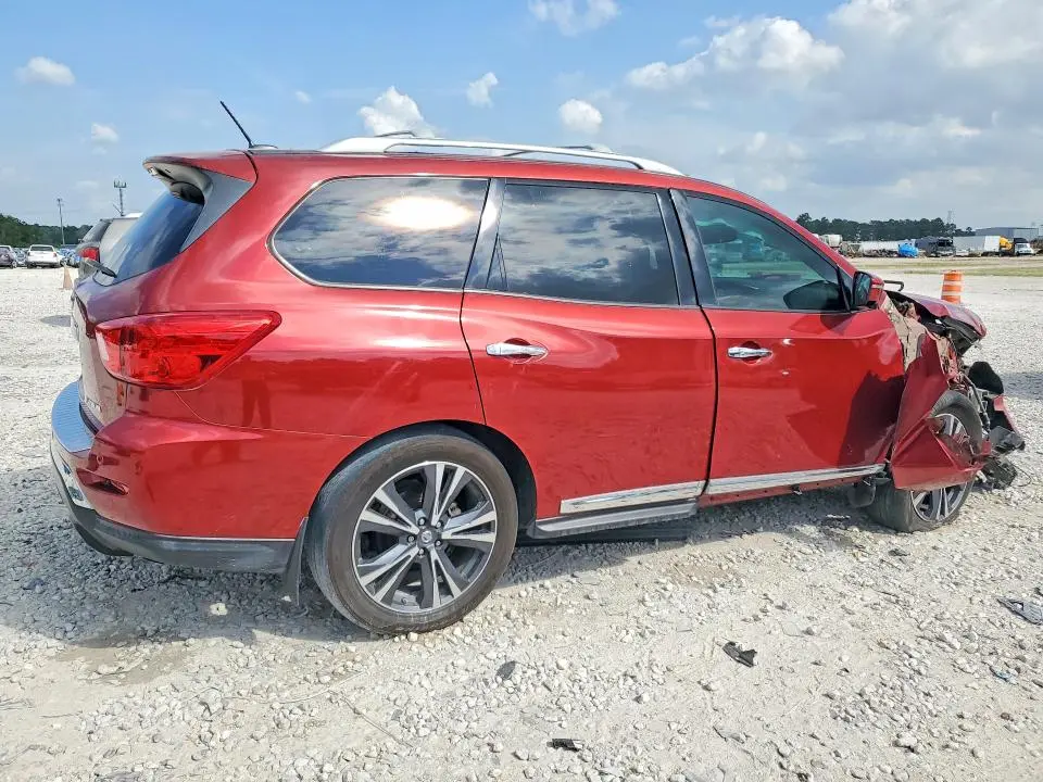 2017 NISSAN PATHFINDER PLATINUM  