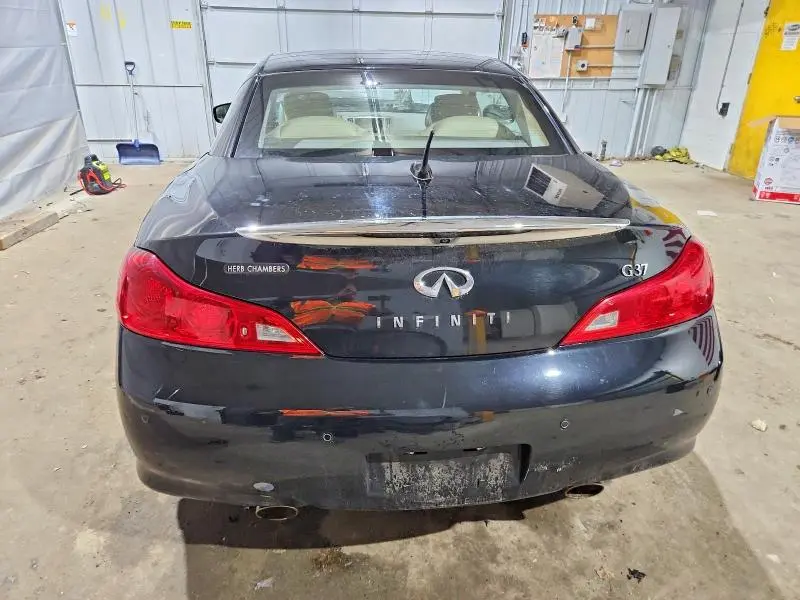 2010 INFINITI G37 BASE  