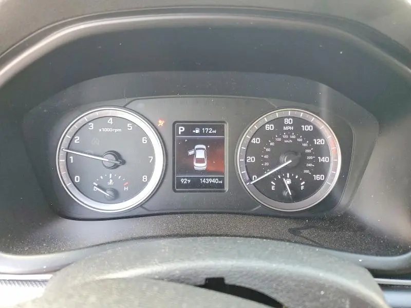 2018 HYUNDAI SONATA SE  