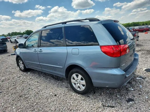 2010 TOYOTA SIENNA LE 7-PASSENGER  