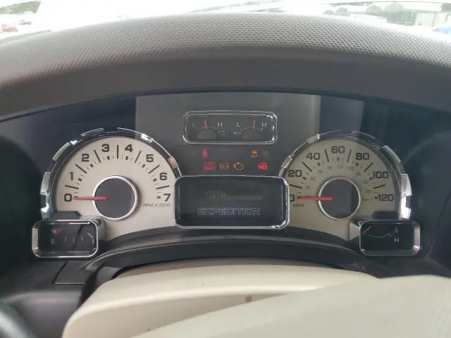 2010 FORD EXPEDITION XLT  