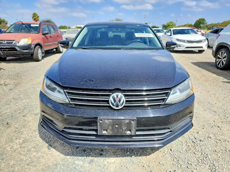 2017 VOLK JETTA SE   