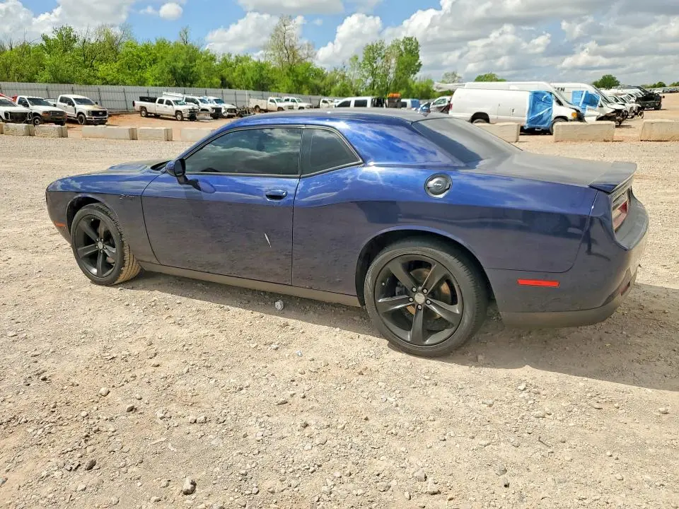 2016 DODGE CHALLENGER SXT  