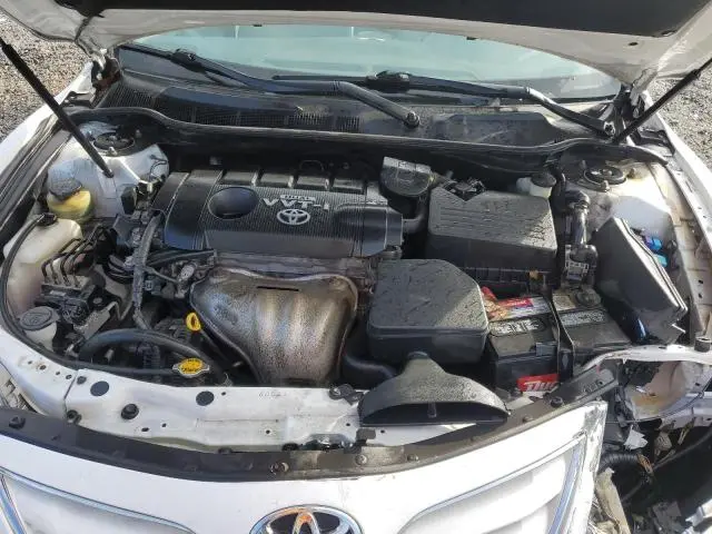 2010 TOYOTA CAMRY BASE  