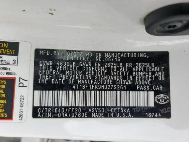 2017 TOYOTA CAMRY LE  