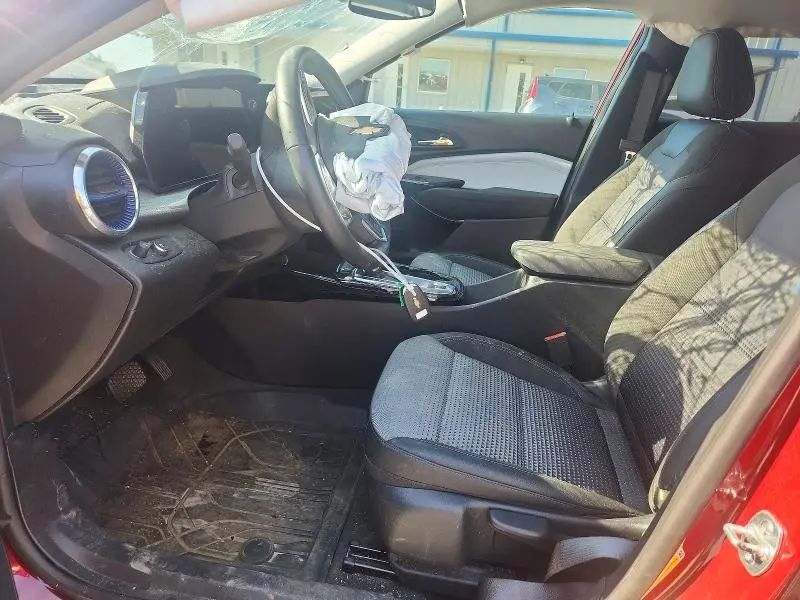 2025 CHEVROLET TRAX 1LT  