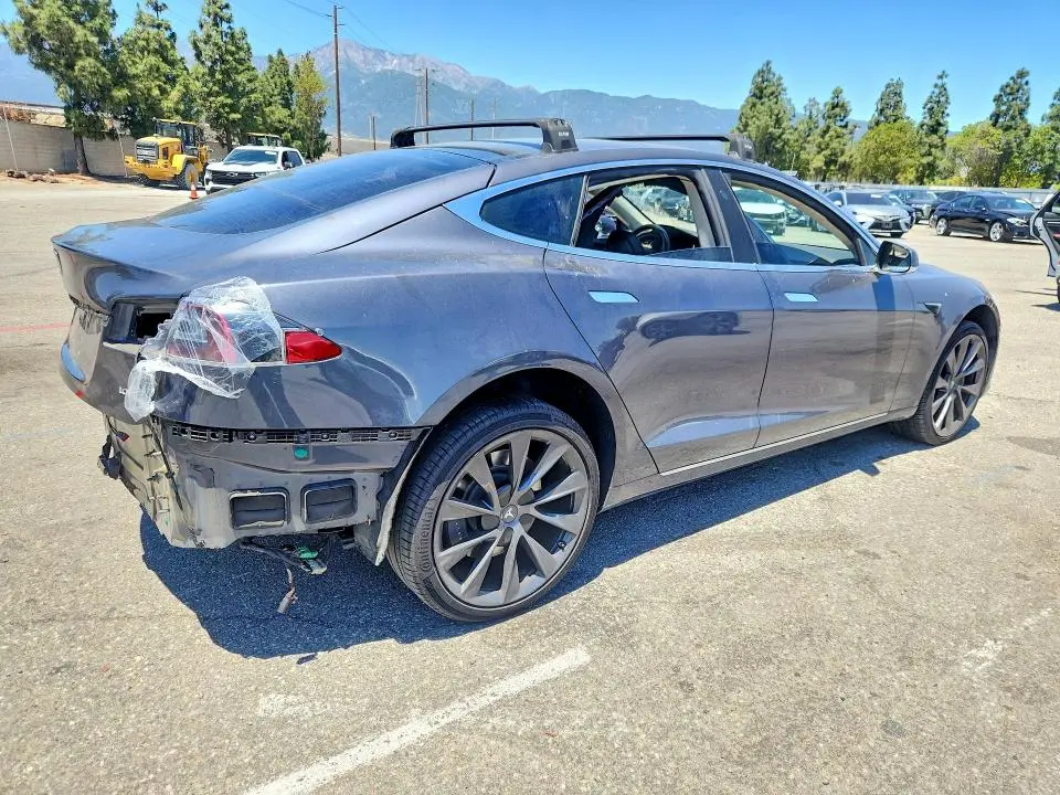 2018 TESLA MODEL S   