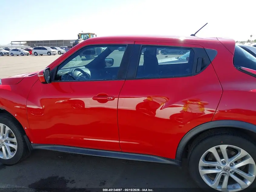 2015 NISSAN JUKE S