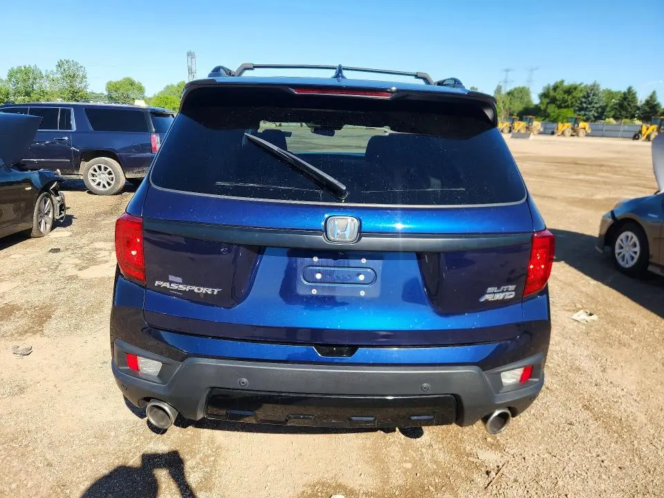 2022 HONDA PASSPORT ELITE  