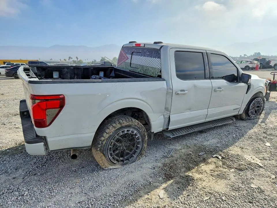 2024 FORD F150 XLT  