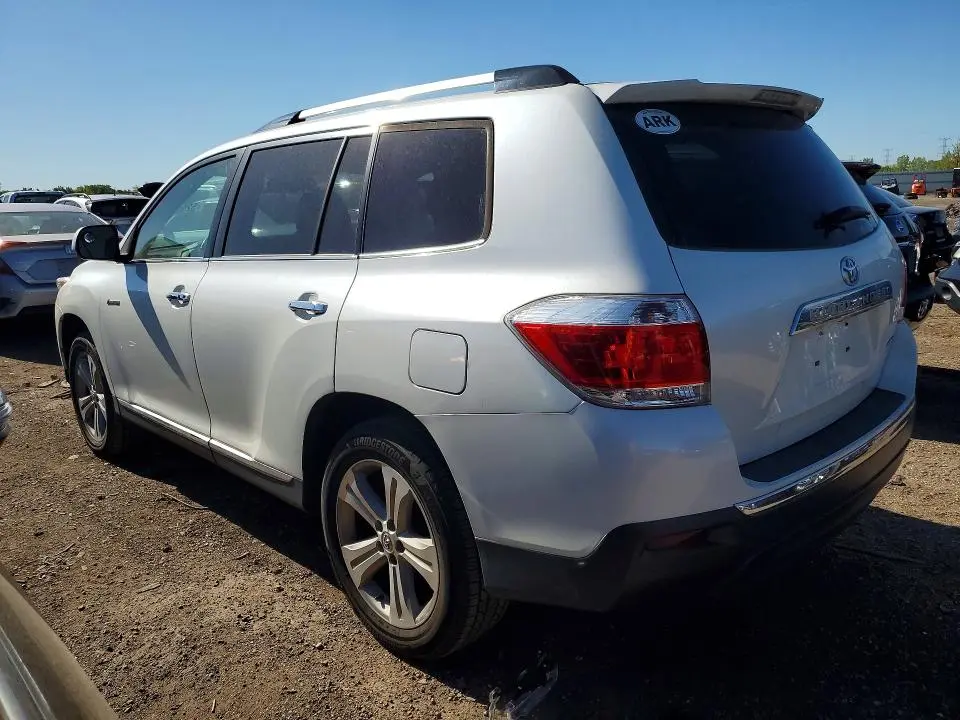 2013 TOYOTA HIGHLANDER LIMITED  