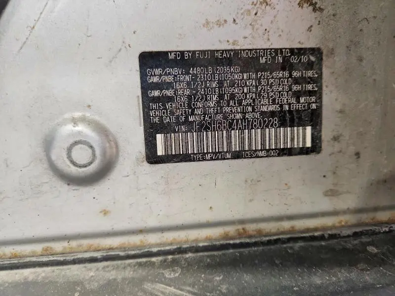 2010 SUBARU FORESTER XS  