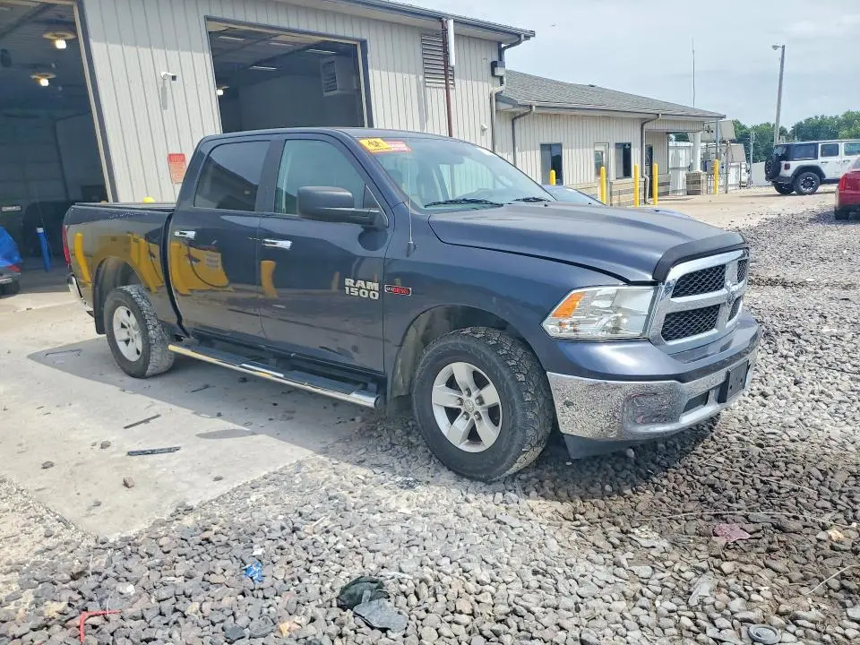 2018 RAM 1500 SLT  