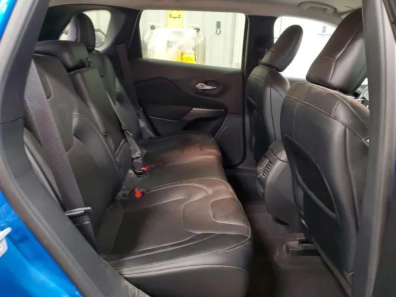 2022 JEEP CHEROKEE LATITUDE LUX  