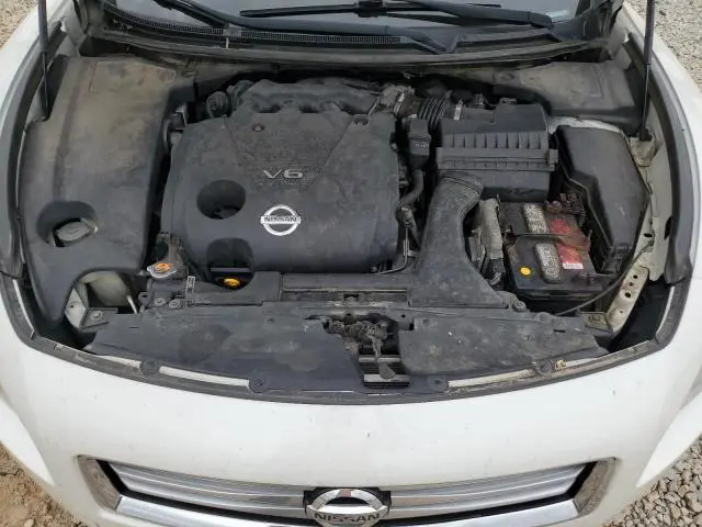 2013 NISSAN MAXIMA S  