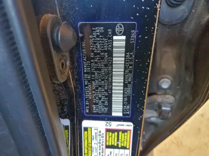 2020 TOYOTA CAMRY SE  