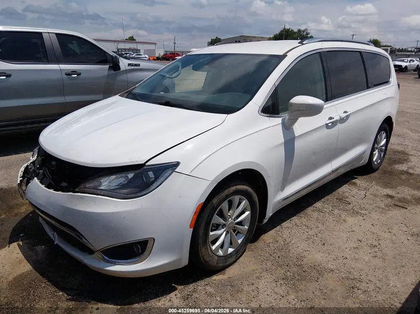 2019 CHRYSLER PACIFICA TOURING L