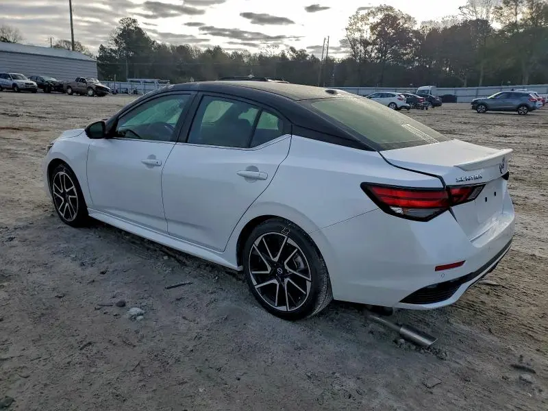 2024 NISSAN SENTRA SR  