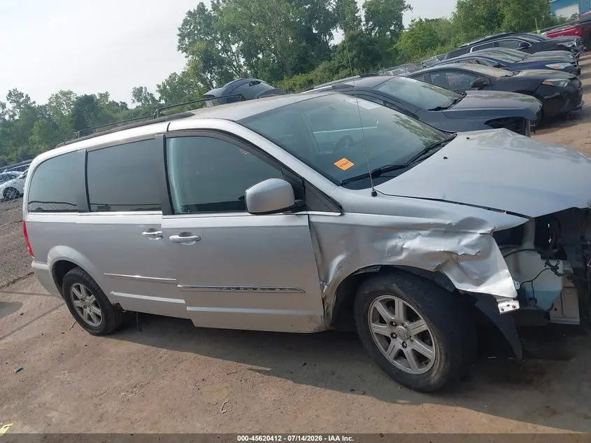 2012 CHRYSLER TOWN & COUNTRY TOURING
