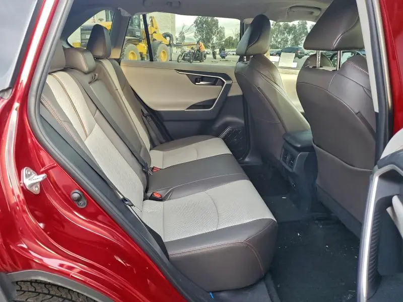 2019 TOYOTA RAV4 ADVENTURE  