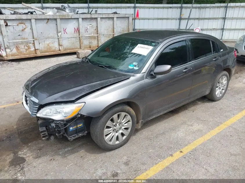 2014 CHRYSLER 200 LX