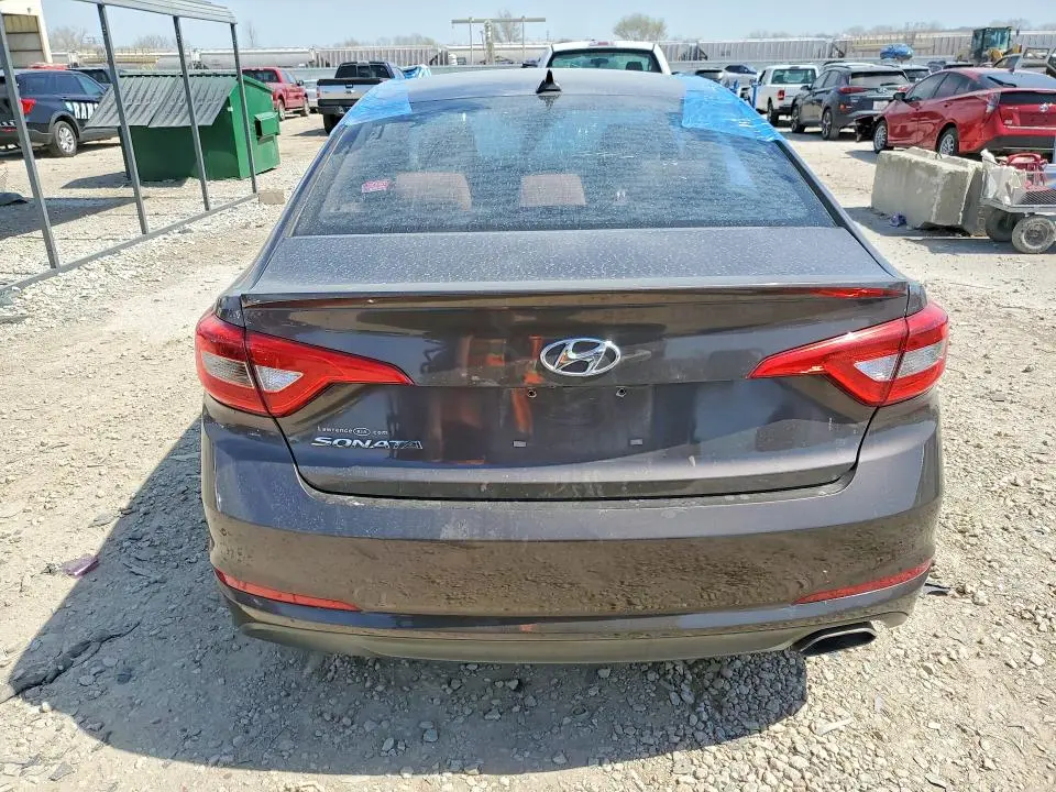 2016 HYUNDAI SONATA SE  