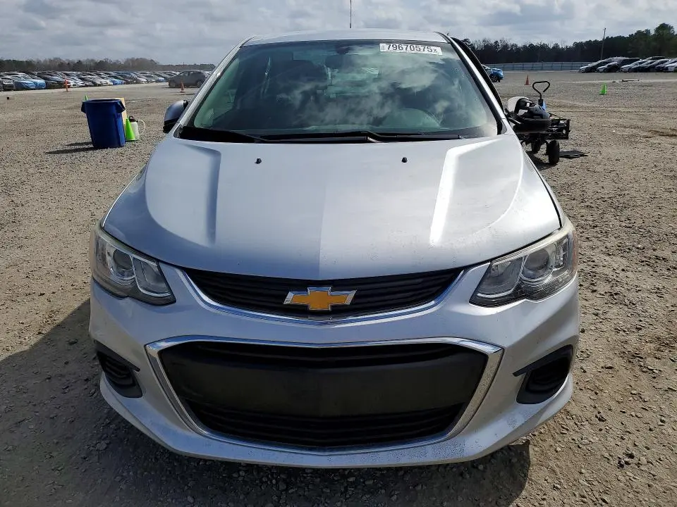 2018 CHEVROLET SONIC LT  