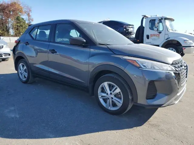 2024 NISSAN KICKS S  