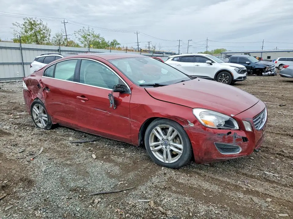 2013 VOLVO S60 T5  