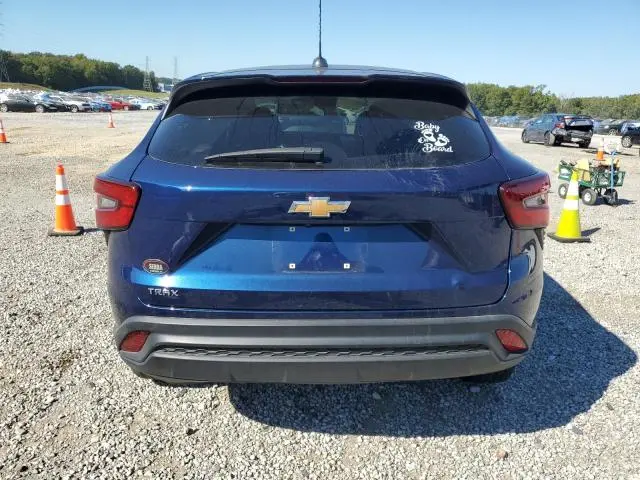 2024 CHEVROLET TRAX LS  