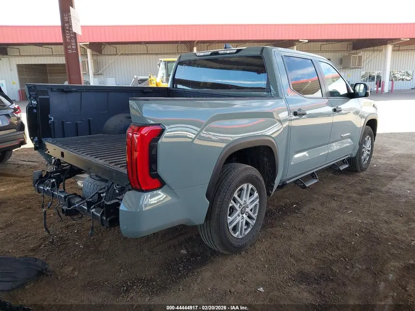 2026 TOYOTA TUNDRA SR5 CREWMAX 5.5' BED