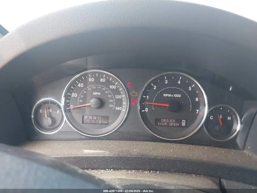 2010 JEEP GRAND CHEROKEE LAREDO